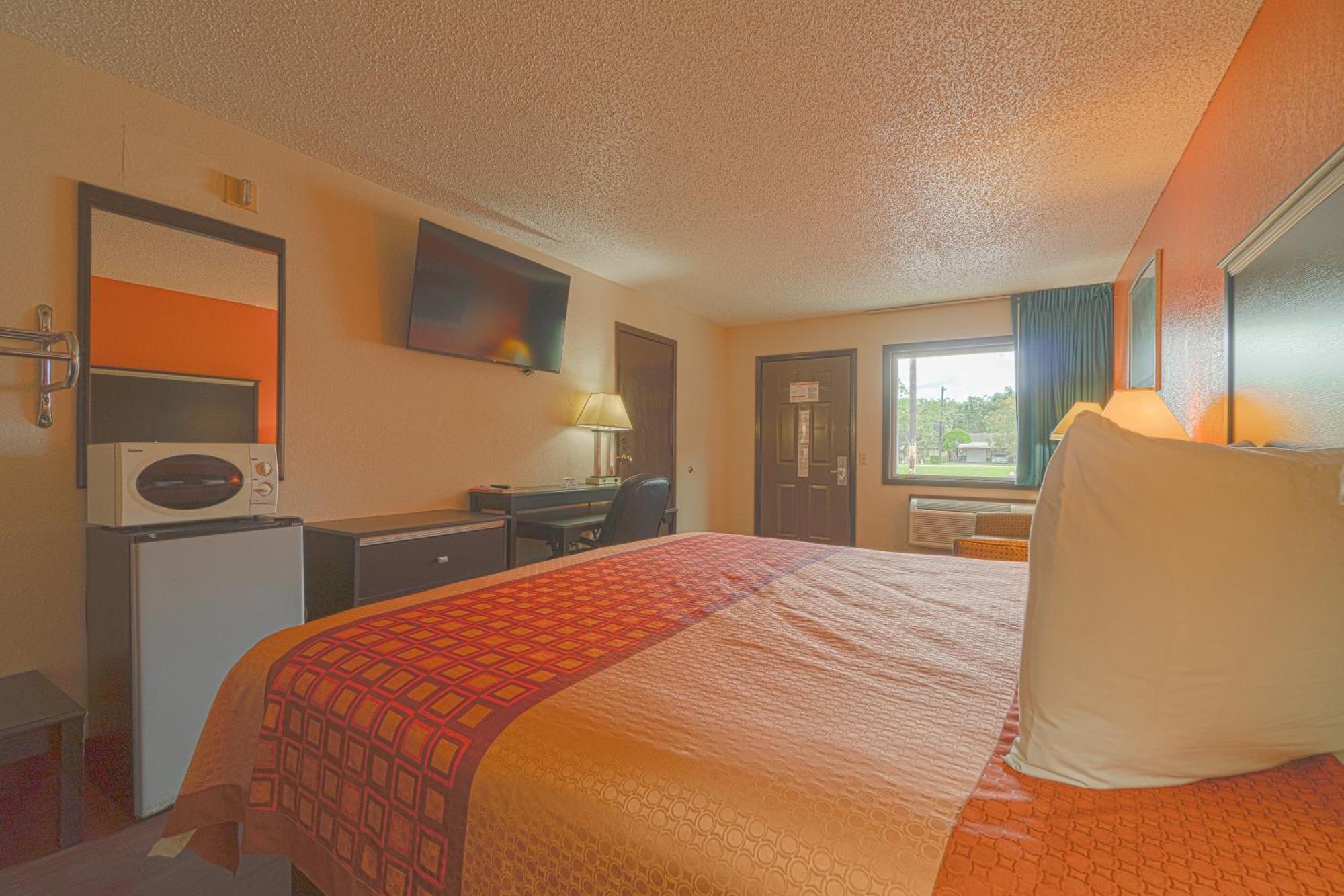 Regency Inn & Suites By Oyo Bay City Tx Dış mekan fotoğraf