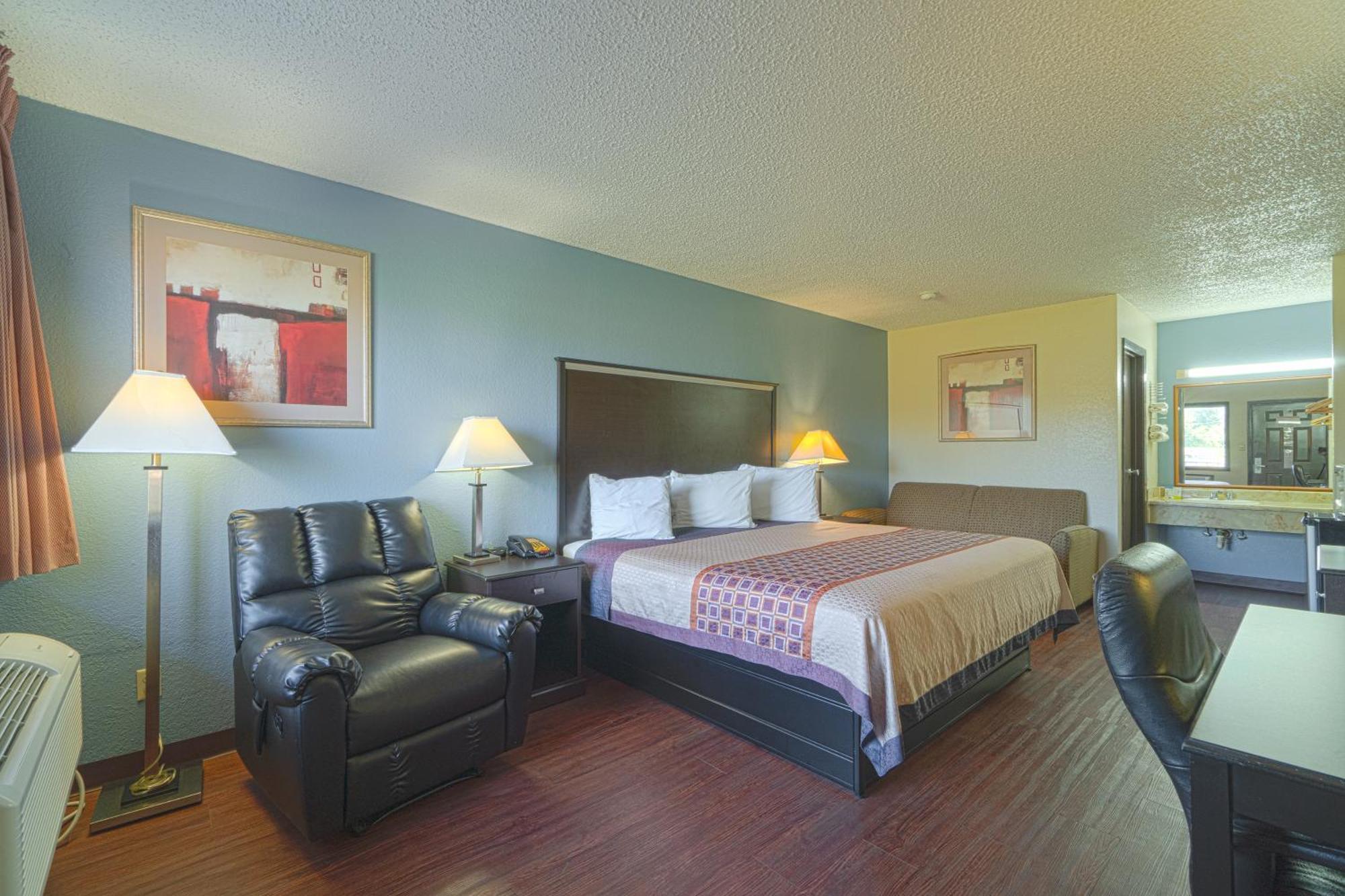 Regency Inn & Suites By Oyo Bay City Tx Dış mekan fotoğraf
