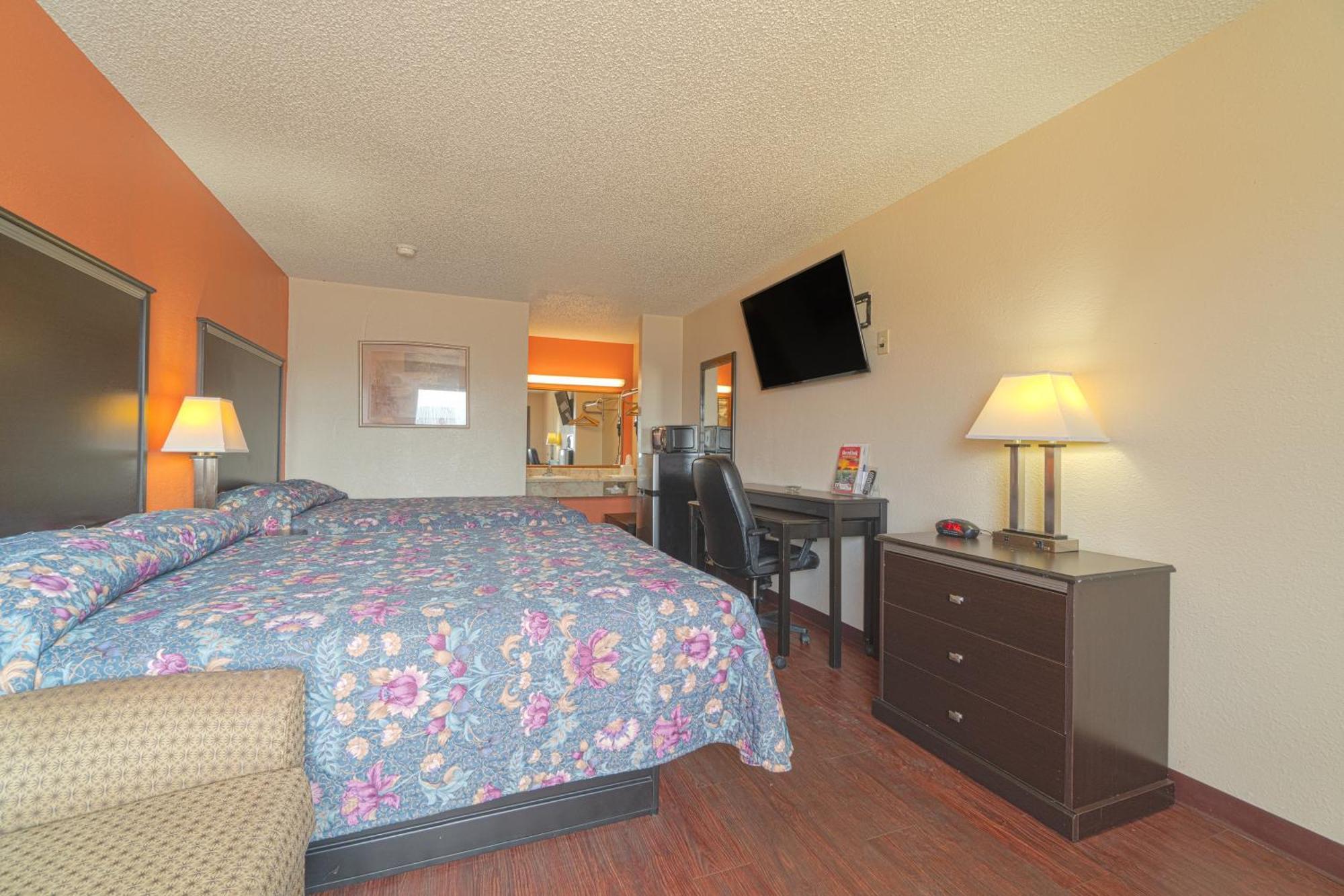 Regency Inn & Suites By Oyo Bay City Tx Dış mekan fotoğraf