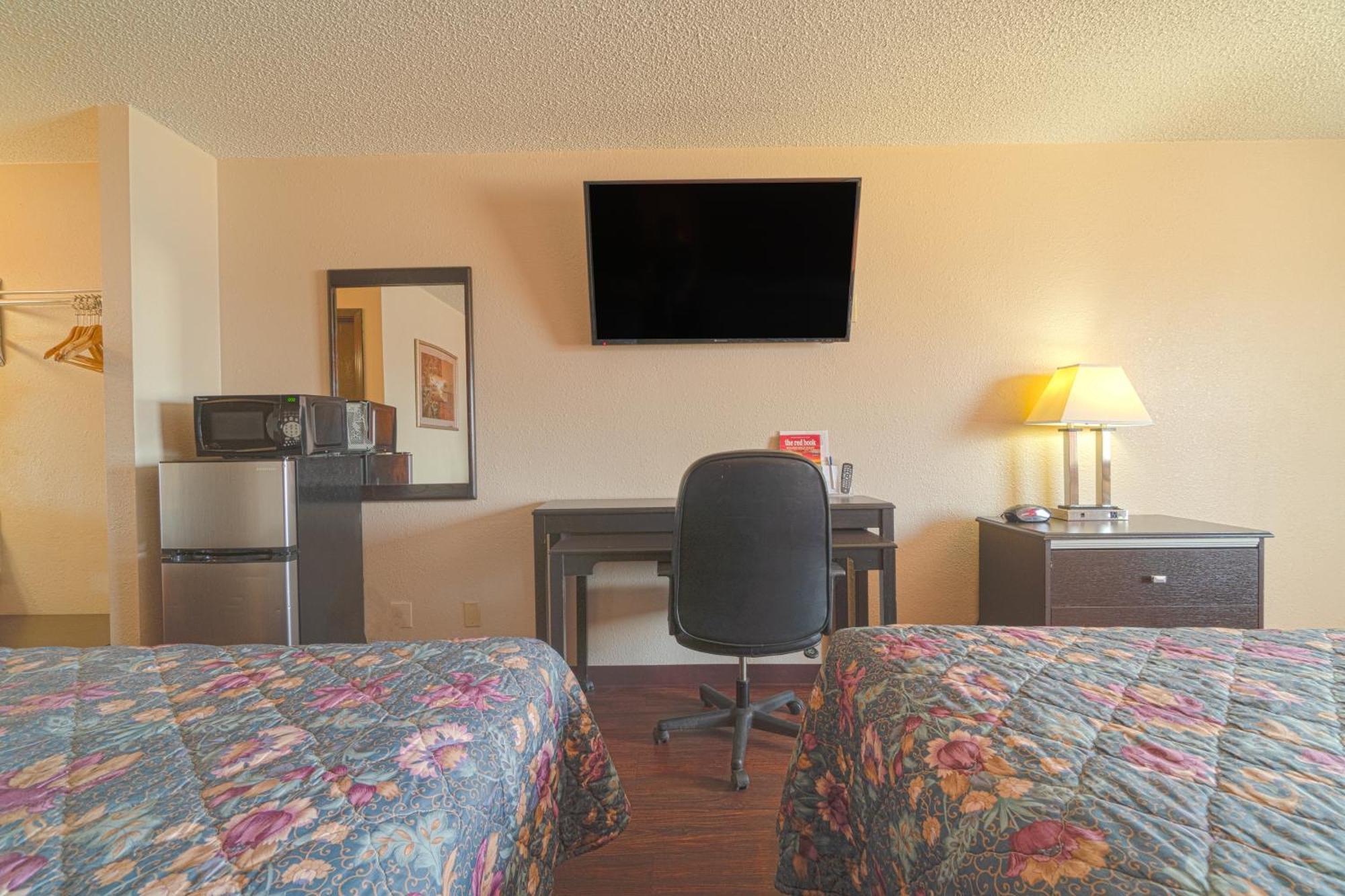Regency Inn & Suites By Oyo Bay City Tx Dış mekan fotoğraf