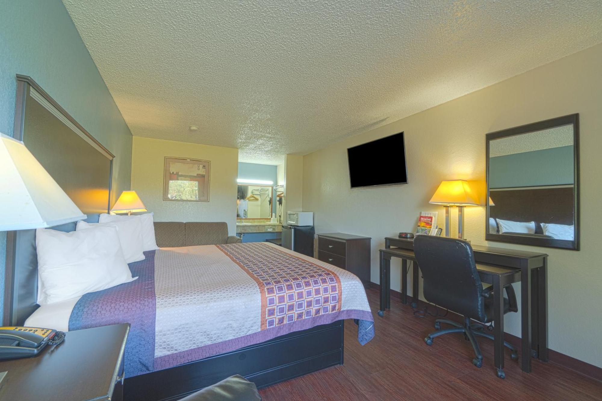 Regency Inn & Suites By Oyo Bay City Tx Dış mekan fotoğraf